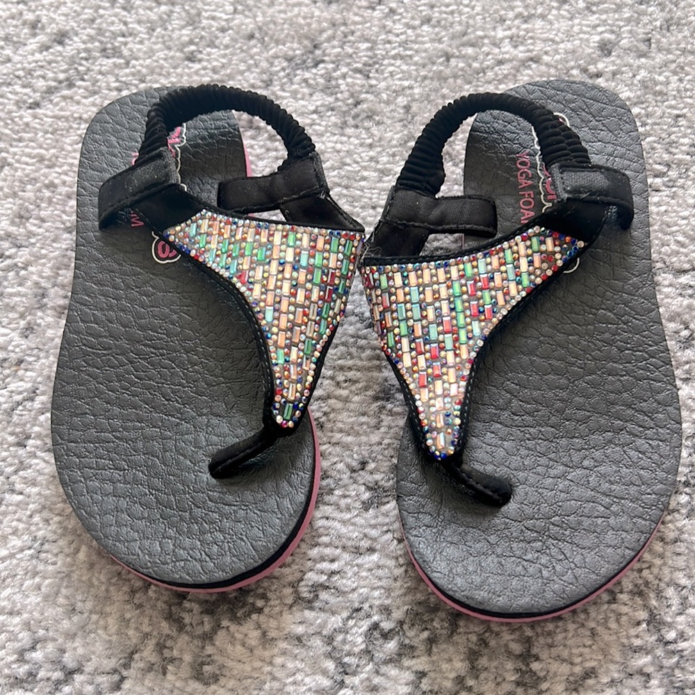 Girls sketches sandals. Sz 11